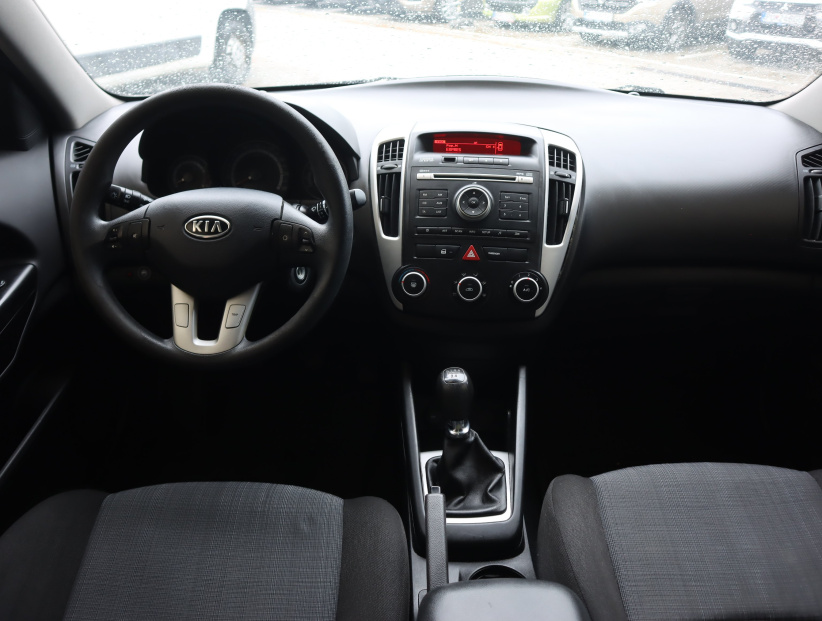 Kia Ceed, 2012