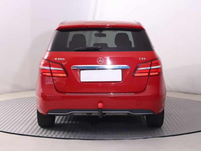Mercedes-Benz B, 2015