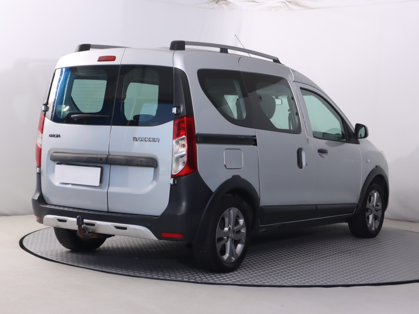 Dacia Dokker, 2017