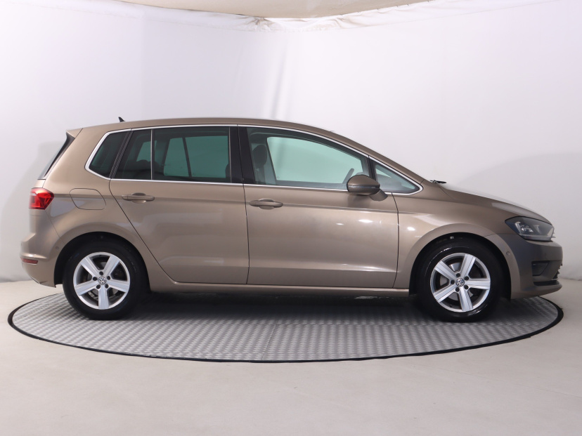 Volkswagen Golf Sportsvan, 2016