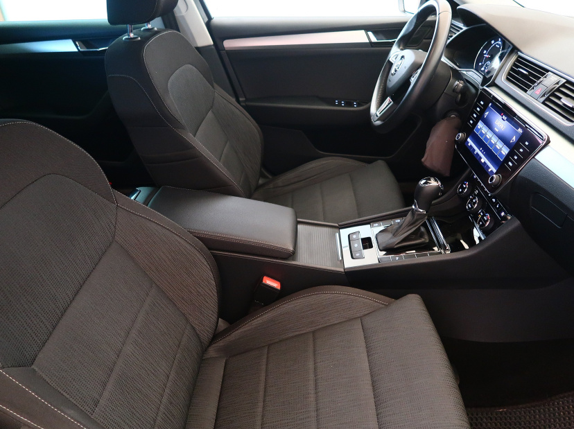 Škoda Superb, 2019