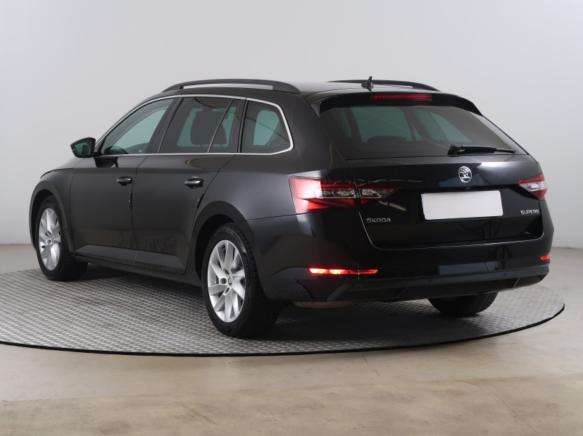 Škoda Superb, 2019