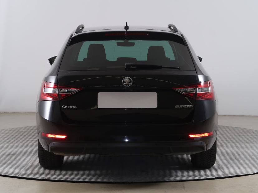 Škoda Superb, 2019