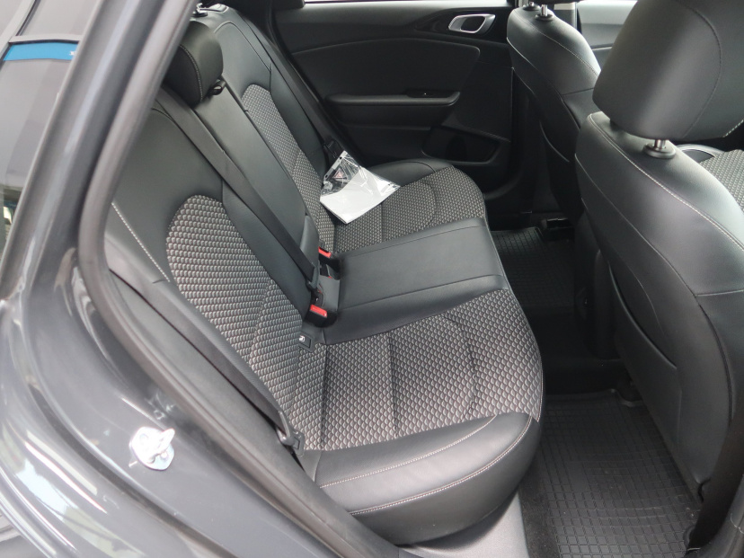 Kia Ceed, 2023