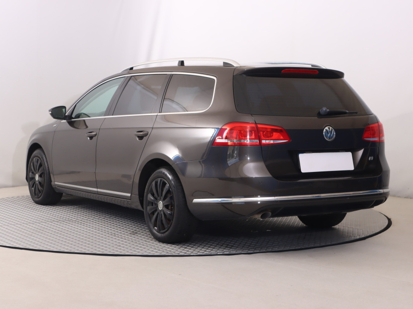 Volkswagen Passat, 2013