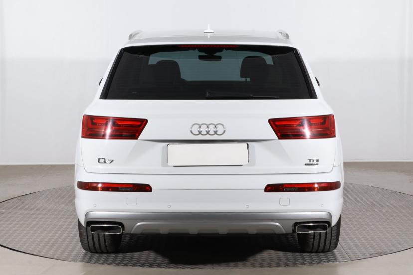 Audi Q7, 2016
