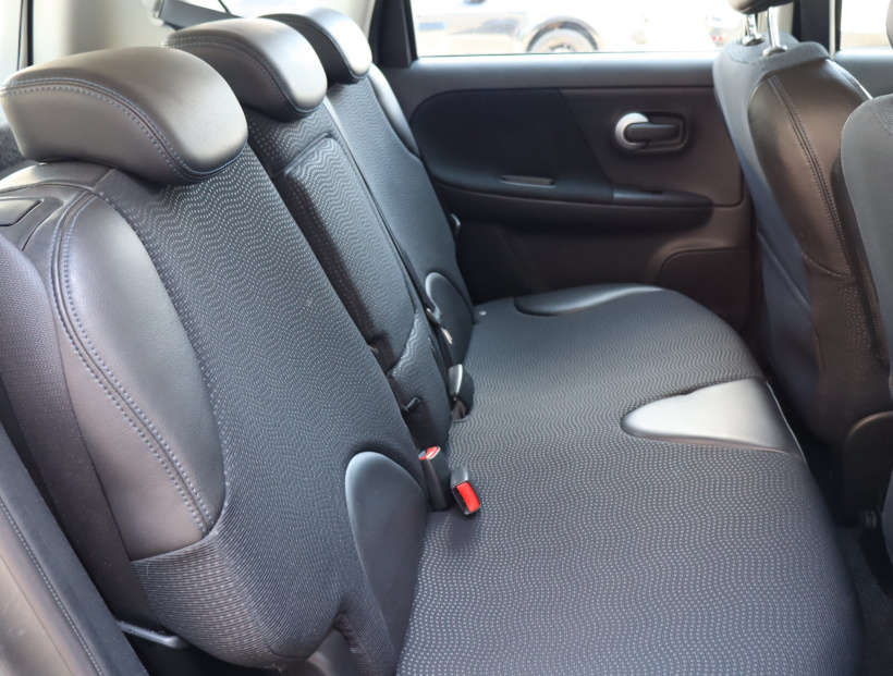 Nissan Note, 2012