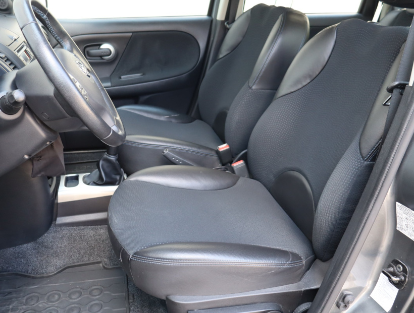 Nissan Note, 2012