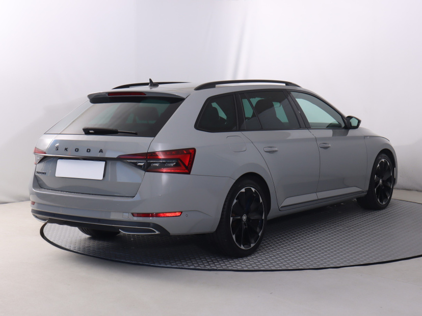 Škoda Superb, 2022