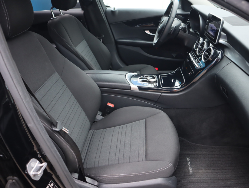 Mercedes-Benz C, 2018