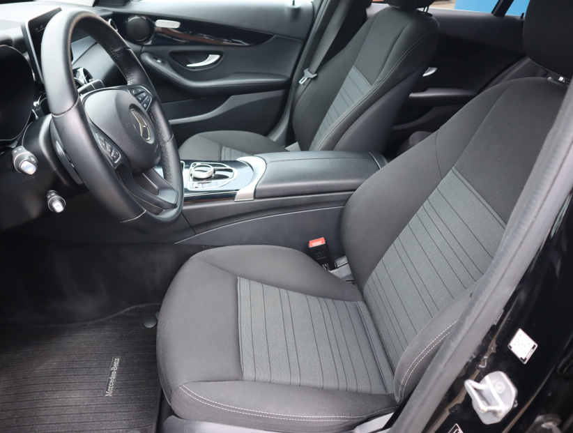 Mercedes-Benz C, 2018
