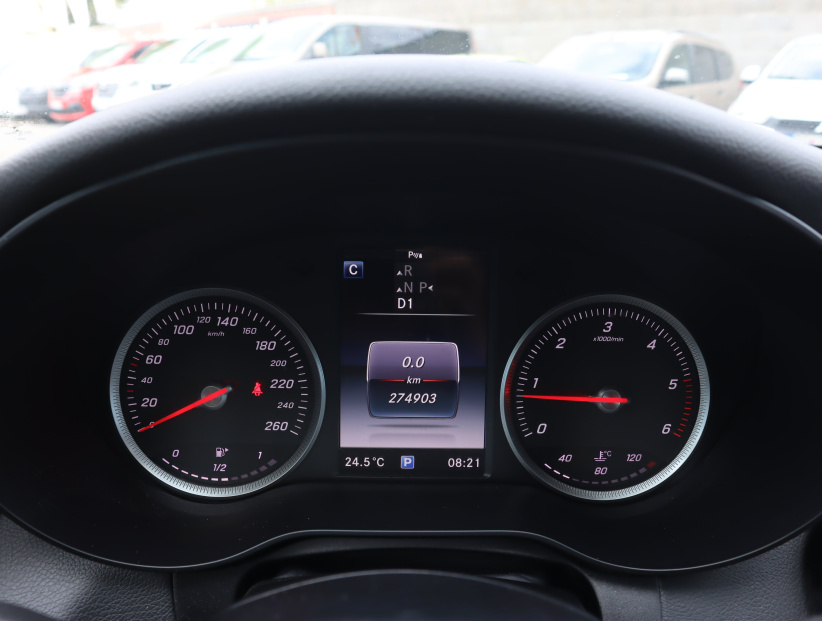 Mercedes-Benz C, 2018