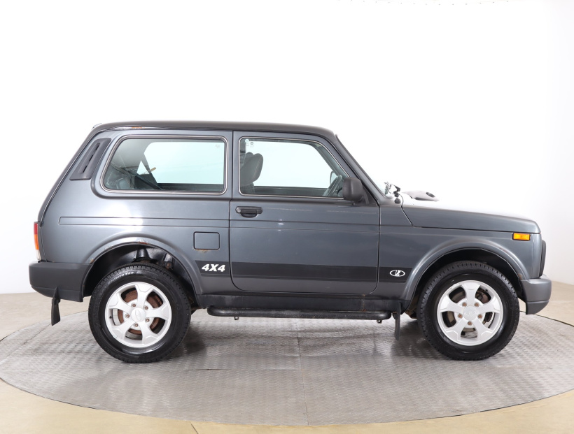 Lada Niva, 2017