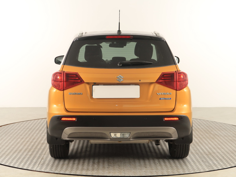 Suzuki Vitara, 2020