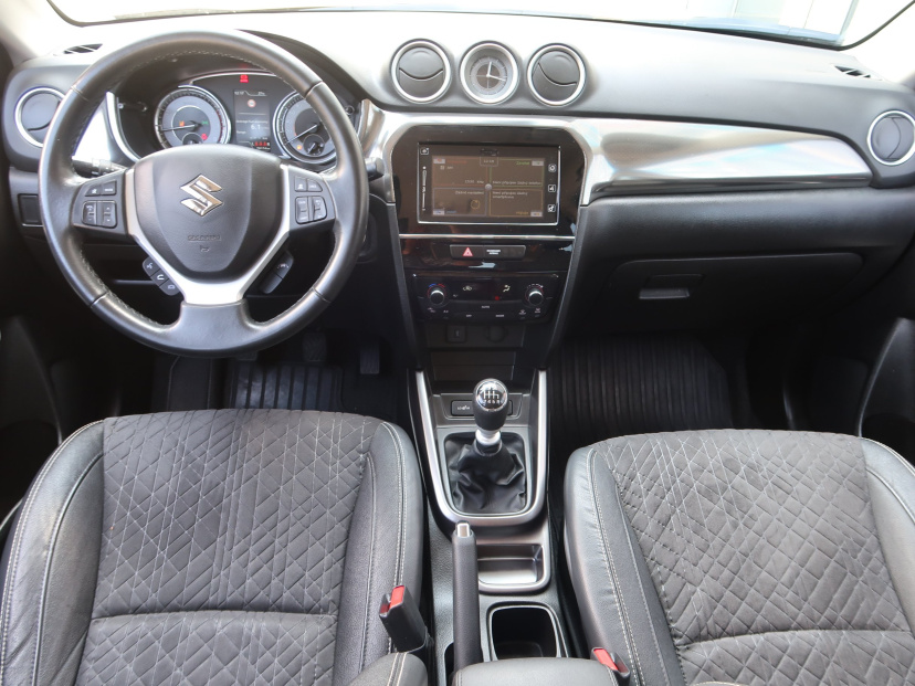 Suzuki Vitara, 2020