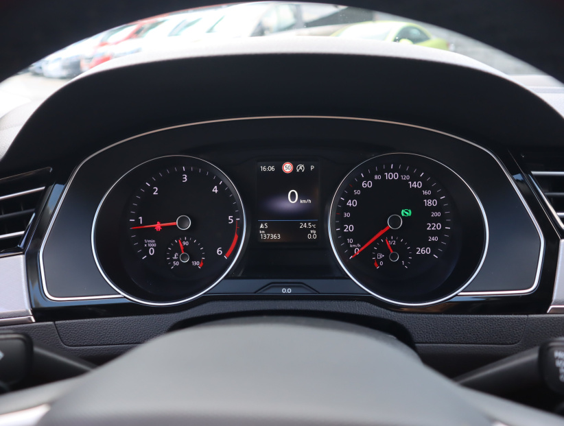 Volkswagen Passat, 2023