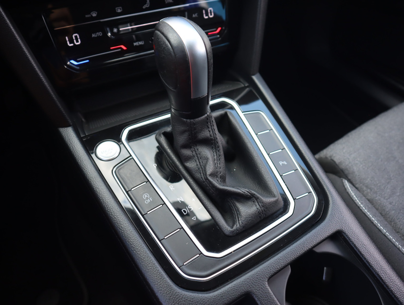 Volkswagen Passat, 2023