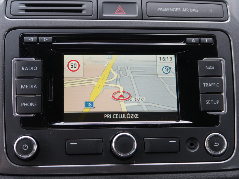 Volkswagen Tiguan, 2012