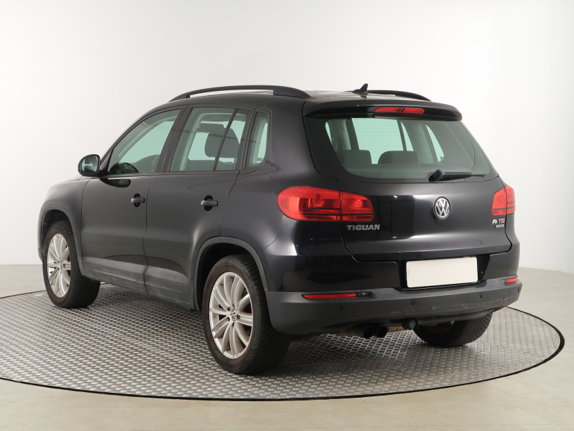 Volkswagen Tiguan, 2012