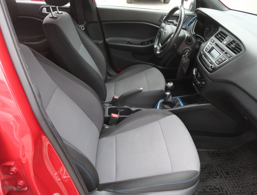 Hyundai i20, 2016