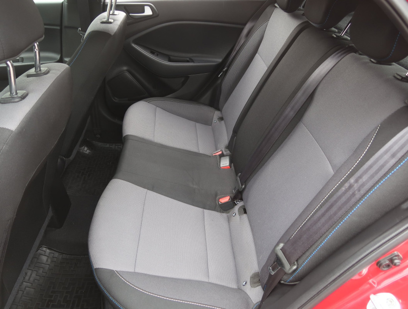 Hyundai i20, 2016