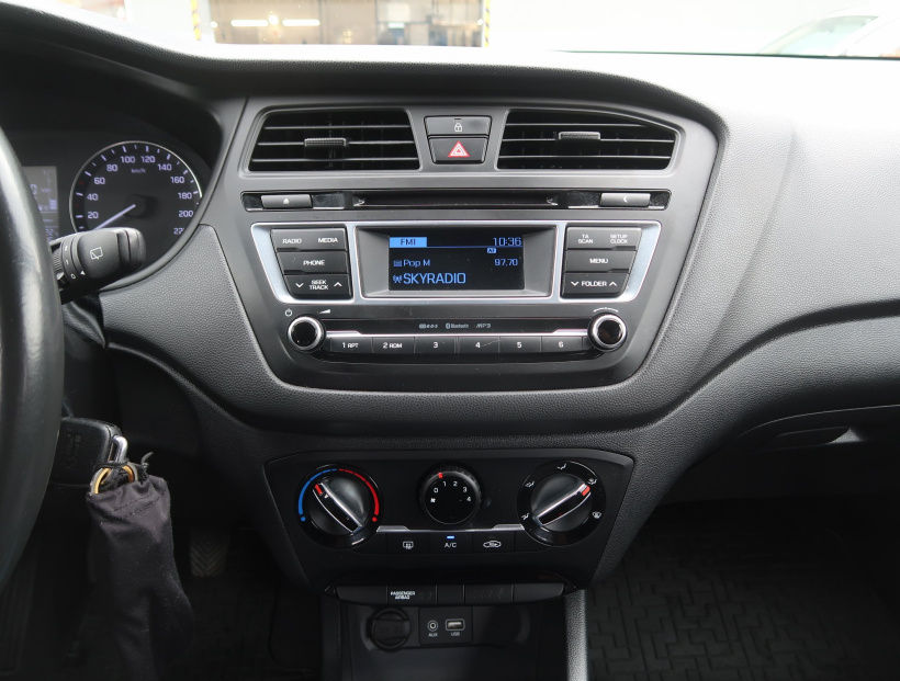Hyundai i20, 2016