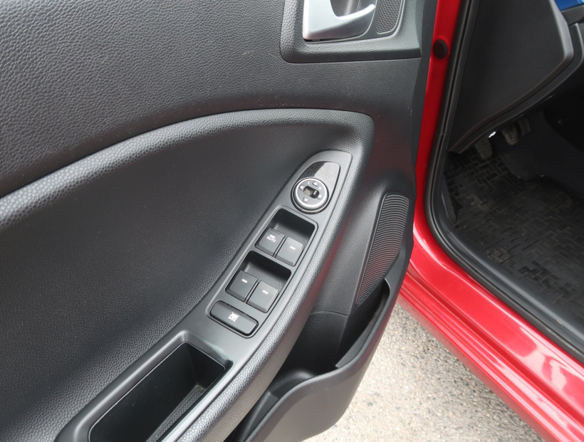 Hyundai i20, 2016
