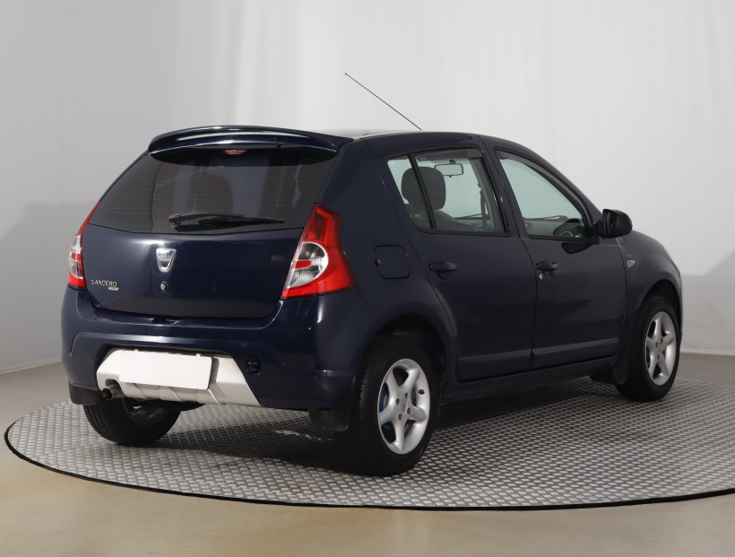 Dacia Sandero, 2011