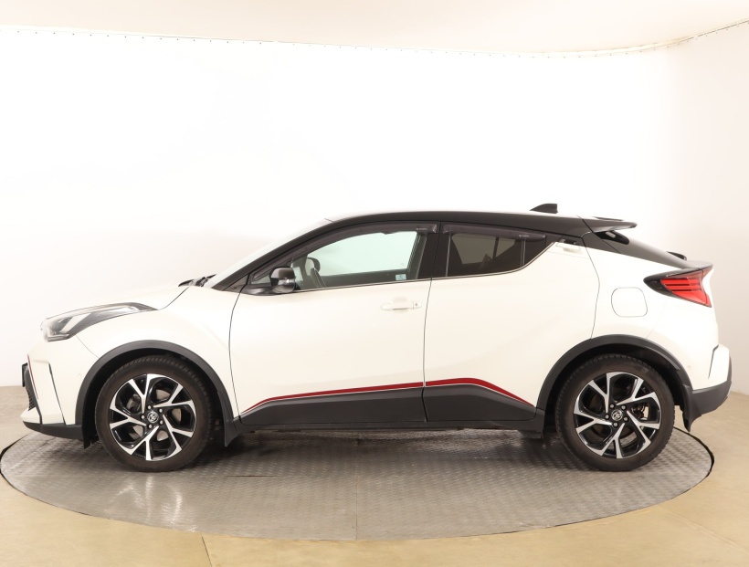 Toyota C-HR, 2020