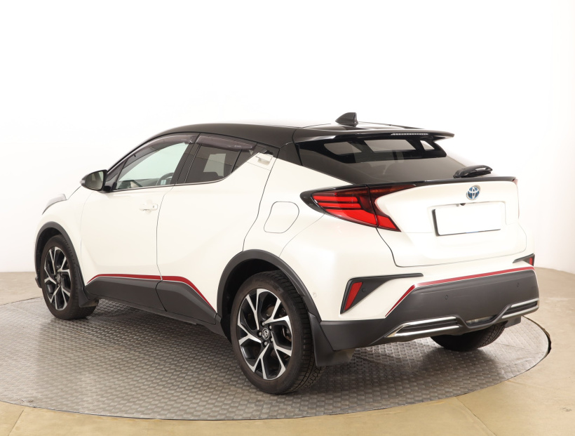 Toyota C-HR, 2020
