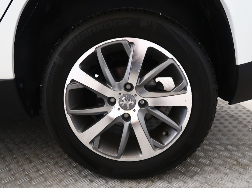 Peugeot 2008, 2017