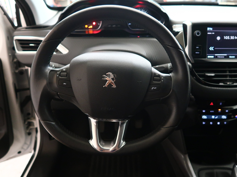 Peugeot 2008, 2017