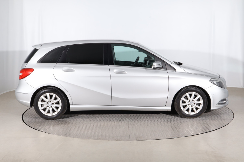 Mercedes-Benz B, 2014