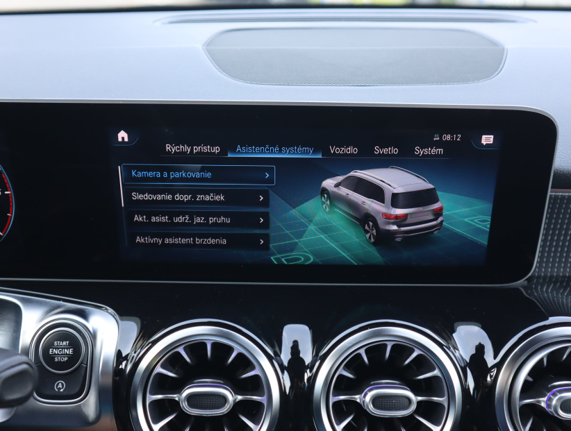 Mercedes-Benz GLB, 2021