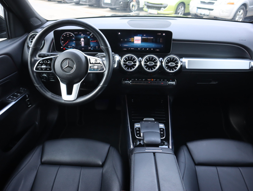 Mercedes-Benz GLB, 2021