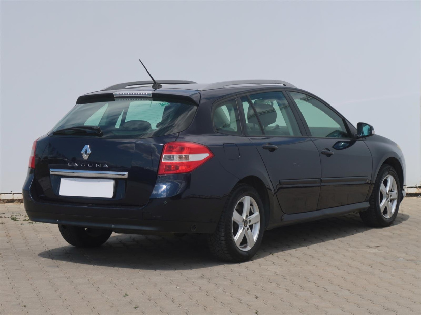 Renault Laguna, 2009