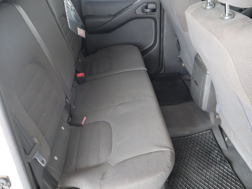 Nissan Navara, 2006
