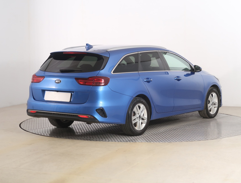 Kia Ceed, 2022