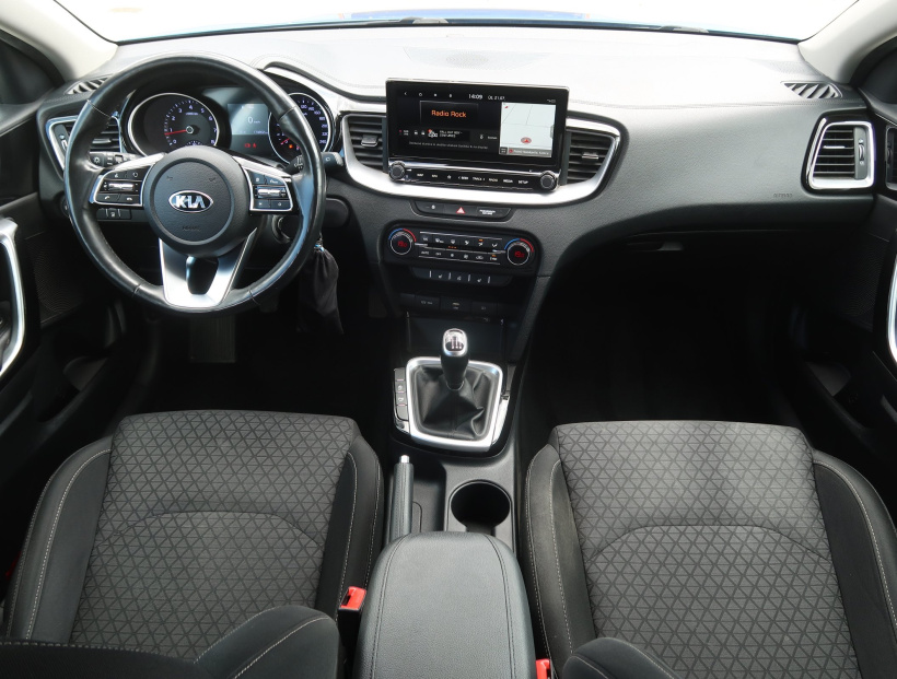 Kia Ceed, 2022