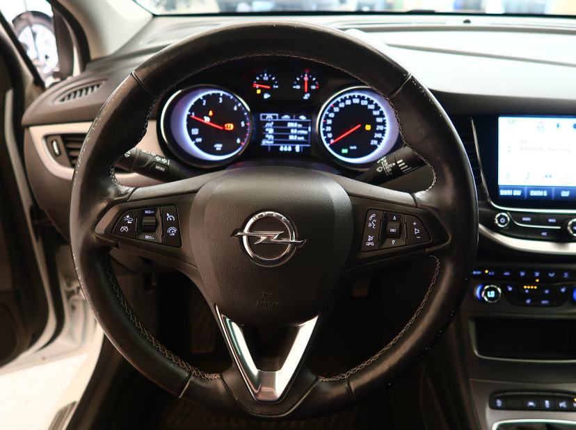 Opel Astra, 2019