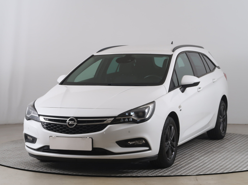 Opel Astra, 2019