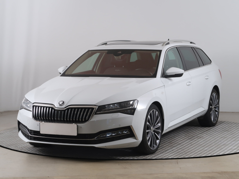 Škoda Superb, 2020