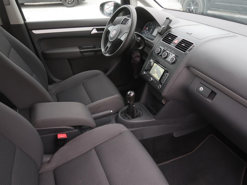 Volkswagen Touran, 2014