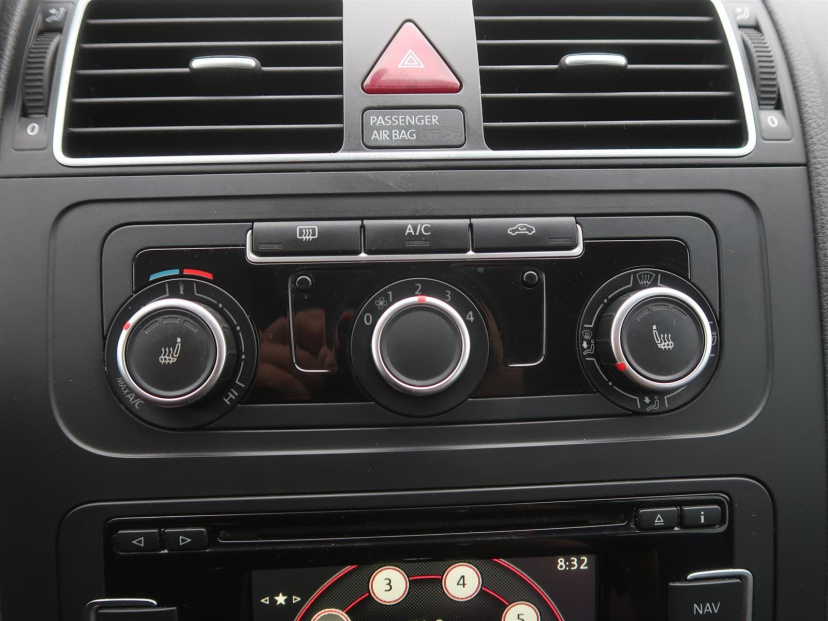 Volkswagen Touran, 2014
