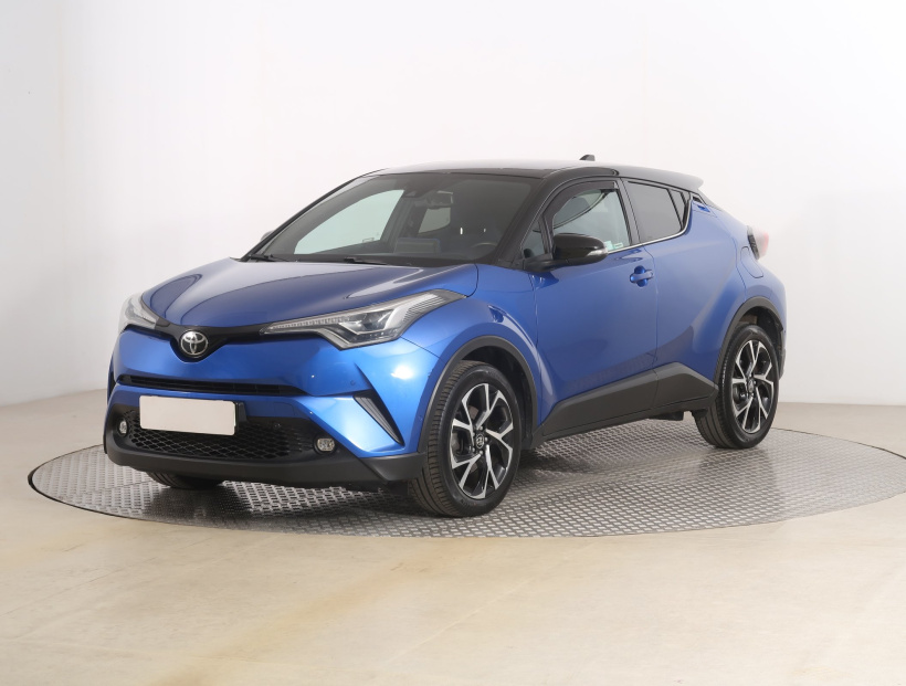 Toyota C-HR, 2017