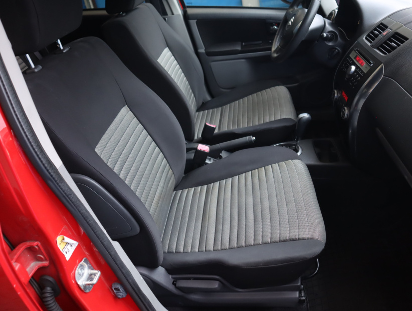 Suzuki SX4, 2013