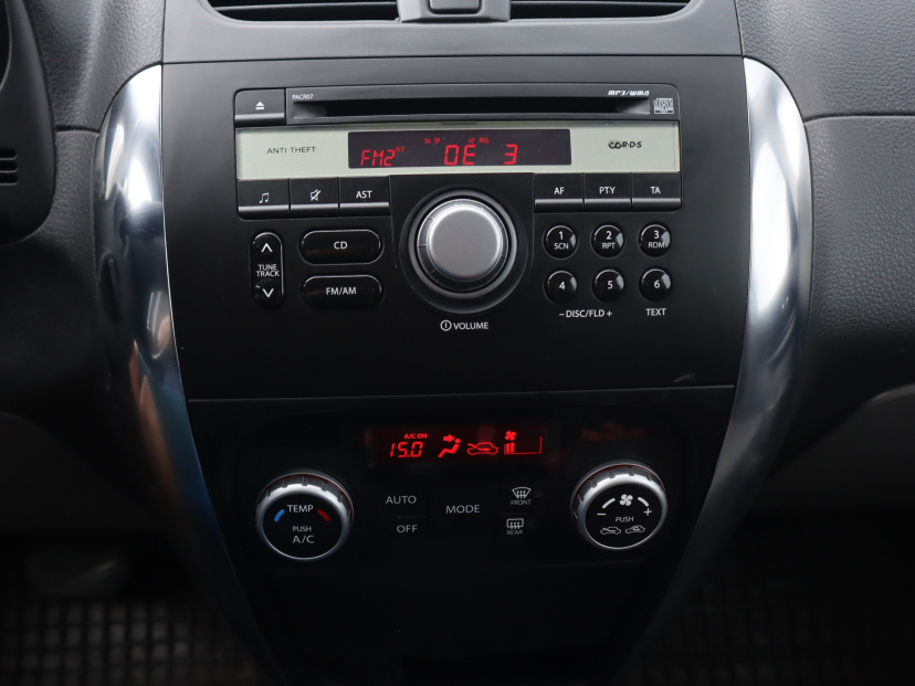 Suzuki SX4, 2013