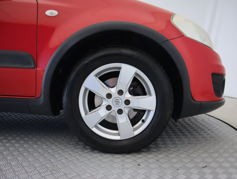 Suzuki SX4, 2013