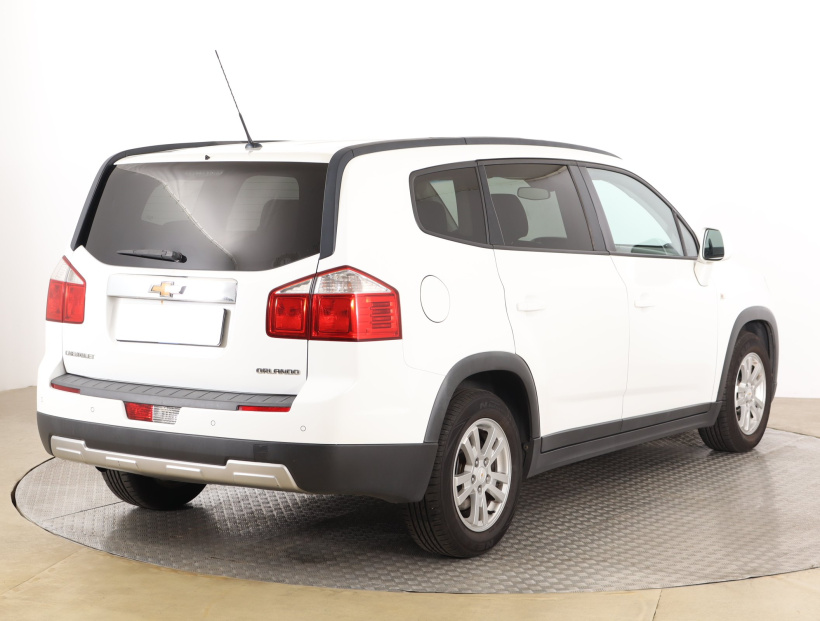 Chevrolet Orlando, 2013