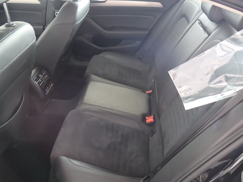 Volkswagen Passat, 2016